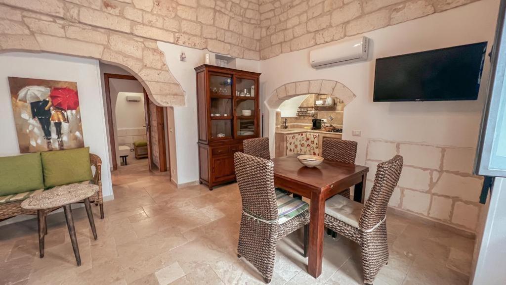 Bombonera Apartment Остуни Екстериор снимка